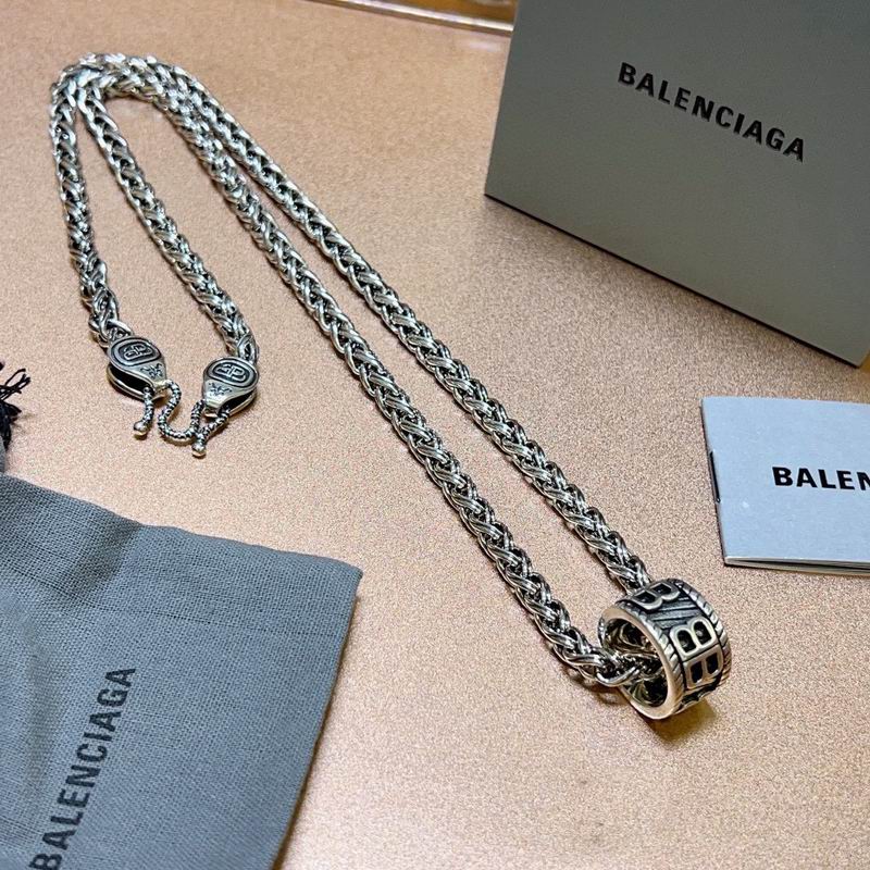 Balenciaga Necklace 10yxx78